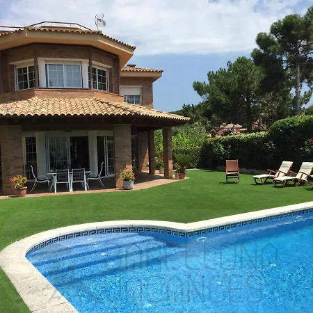 Barcelonavacances-villa Lucia Villa *